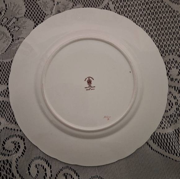 7 Pc Royal Crown Derby Dinnerware - Picture 7 of 8